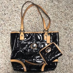 Coach purse with wristlet wallet